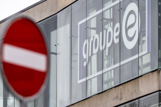 Après plusieurs rencontres, les syndicats, les commissions du personnel et la direction du Groupe E ont conclu un "accord qui satisfait toutes les parties" (archives). KEYSTONE/JEAN-CHRISTOPHE BOTT